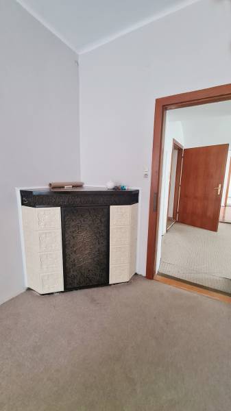 Prodazha CHastnye-doma, CHastnye-doma, Wiennerstrasse, Bruck an der Le