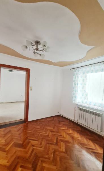 Prodazha CHastnye-doma, CHastnye-doma, Wiennerstrasse, Bruck an der Le