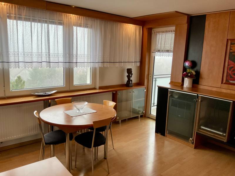 Arenda 3-komnatnaya, 3-komnatnaya, Osloboditeľská, Bratislava - Vajnor