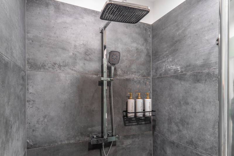 Prodazha 2-komnatnaya, 2-komnatnaya, Námestie 1.mája, Bratislava - Sta