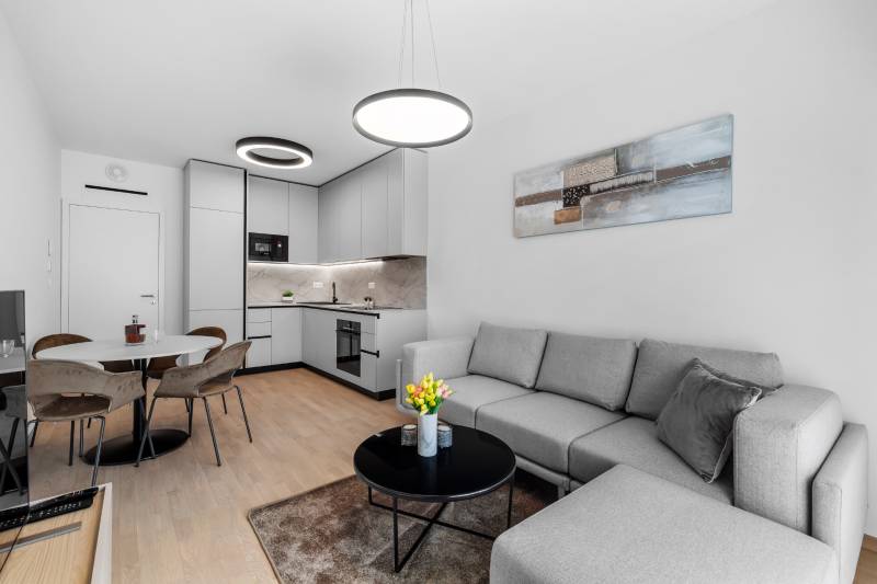 Arenda 2-komnatnaya, 2-komnatnaya, Bottova, Bratislava - Staré Mesto, 