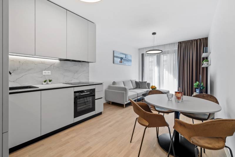 Arenda 2-komnatnaya, 2-komnatnaya, Bottova, Bratislava - Staré Mesto, 