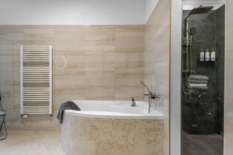 Prodazha 2-komnatnaya, 2-komnatnaya, Námestie 1.mája, Bratislava - Sta