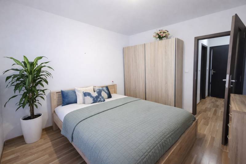 Arenda 2-komnatnaya, 2-komnatnaya, Rusovská cesta, Bratislava - Petrža