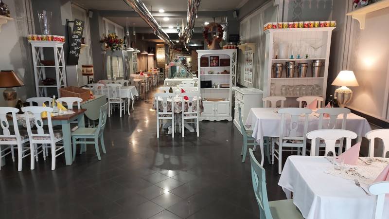 Prodazha Torgovye-pomeshchenija, Torgovye-pomeshchenija, Obchodná, Bra