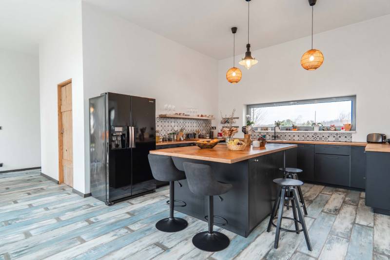 Prodazha CHastnye-doma, CHastnye-doma, Nagy Lajos király, Mosonmagyaró