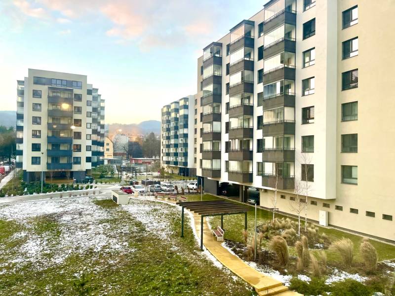 Prodazha 3-komnatnaya, 3-komnatnaya, Rudroffova, Bratislava - Rača, Sl