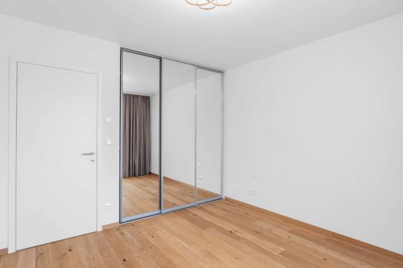 Prodazha 2-komnatnaya, 2-komnatnaya, Košická, Bratislava - Ružinov, Sl