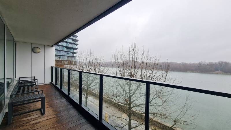 Arenda 3-komnatnaya, 3-komnatnaya, Dvořákovo nábrežie, Bratislava - St