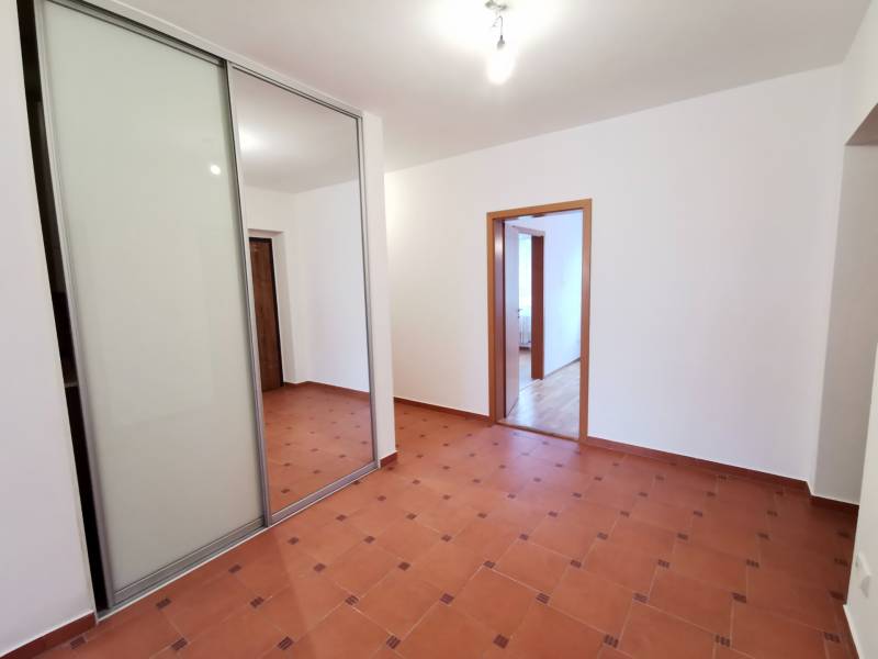 Arenda 4-komnatnaya, 4-komnatnaya, Bratislava - Podunajské Biskupice, 