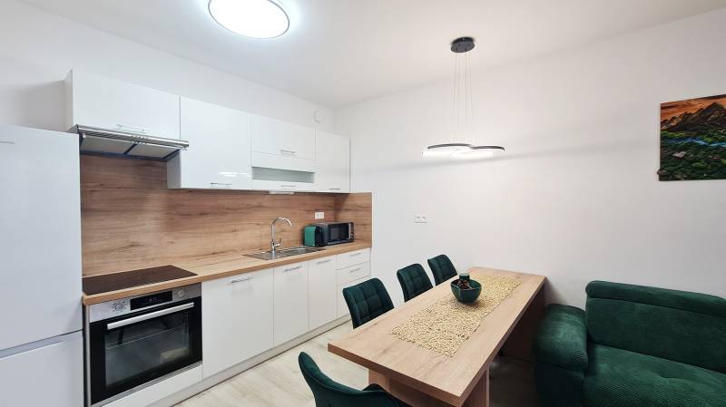 Prodazha 2-komnatnaya, 2-komnatnaya, Mlynské nivy, Bratislava - Ružino