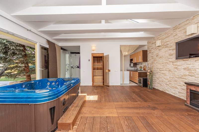 Prodazha , , Azalková, Senec, Slovakia