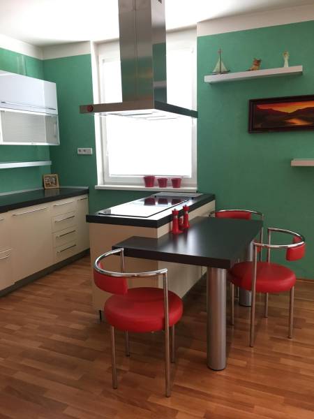 Arenda 2-komnatnaya, 2-komnatnaya, Ružová dolina, Bratislava - Ružinov