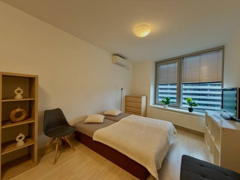 Arenda 3-komnatnaya, 3-komnatnaya, Bajkalská, Bratislava - Nové Mesto,