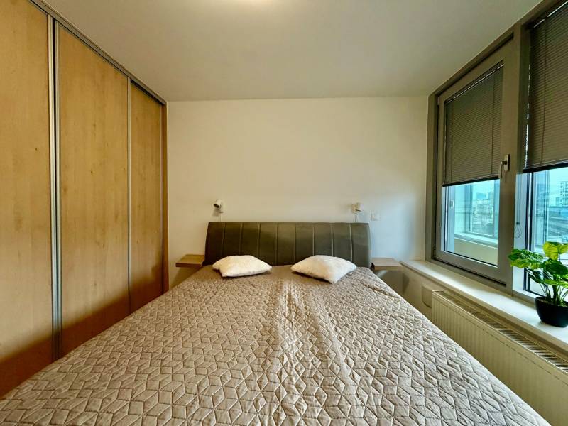 Arenda 3-komnatnaya, 3-komnatnaya, Bajkalská, Bratislava - Nové Mesto,