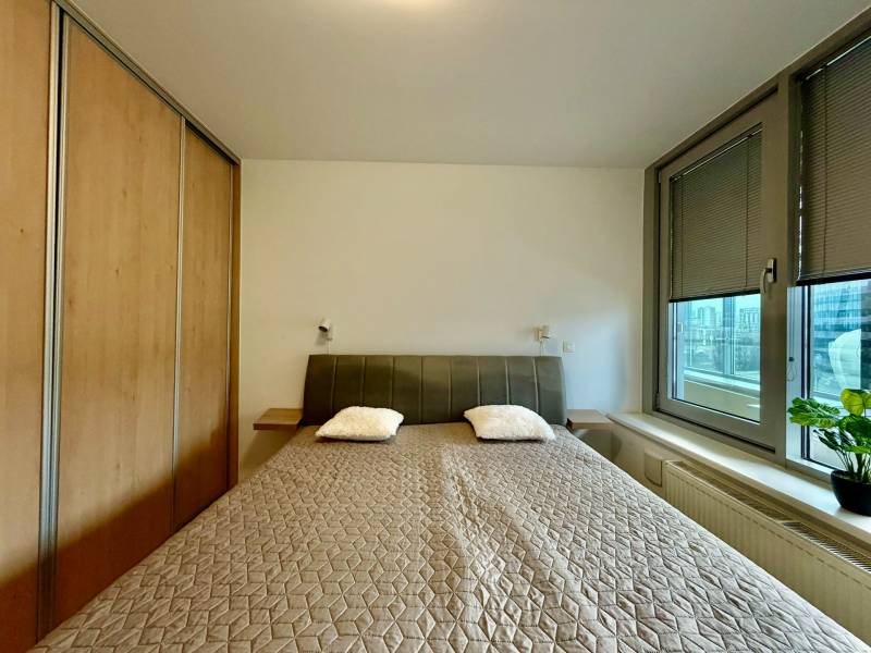 Arenda 3-komnatnaya, 3-komnatnaya, Bajkalská, Bratislava - Nové Mesto,