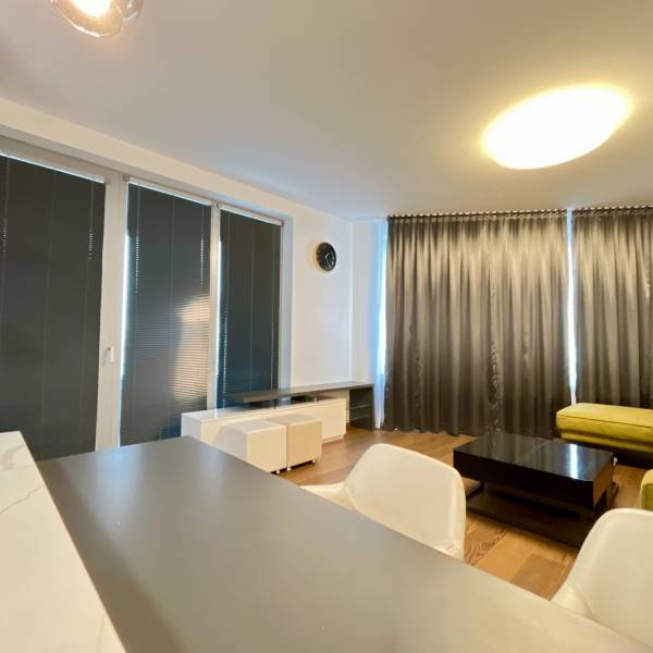 Arenda 3-komnatnaya, 3-komnatnaya, Továrenská, Bratislava - Staré Mest