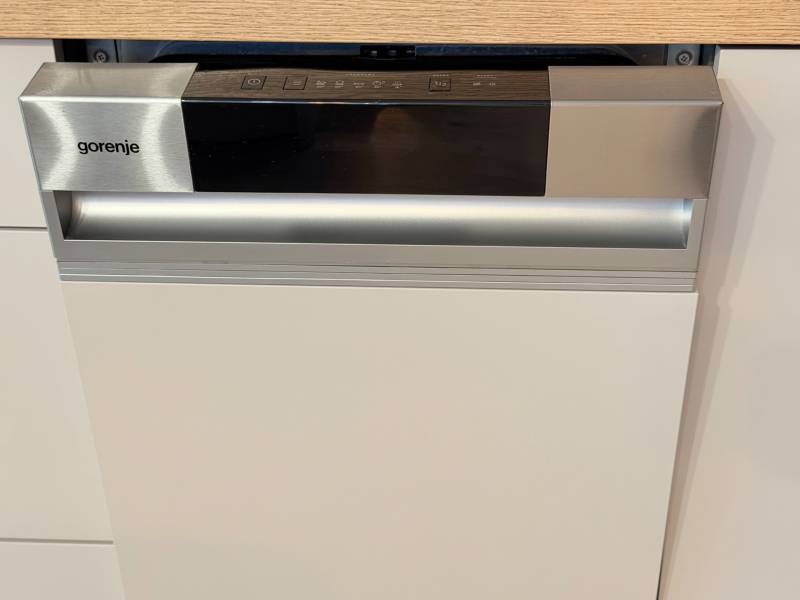 Arenda 2-komnatnaya, 2-komnatnaya, Mlynské nivy, Bratislava - Ružinov,