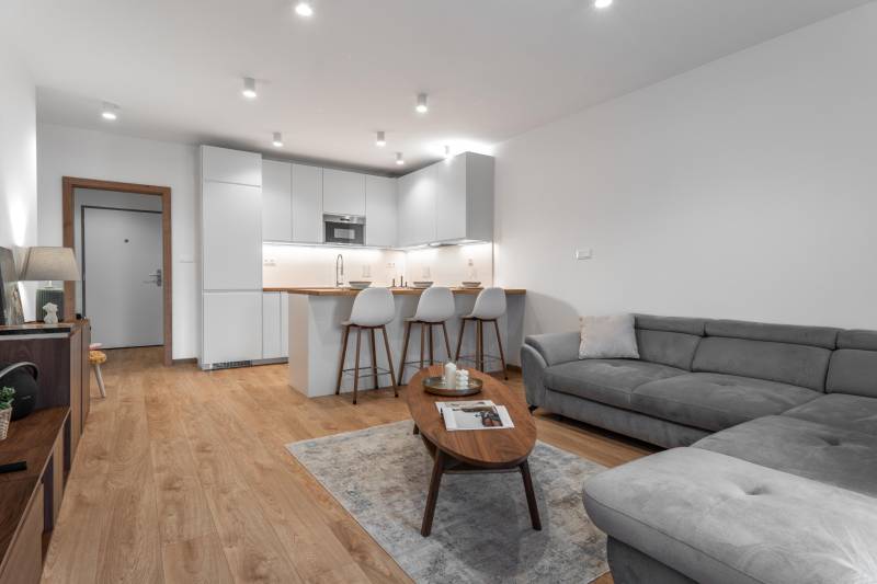 Prodazha 3-komnatnaya, 3-komnatnaya, Kunovská, Bratislava - Záhorská B