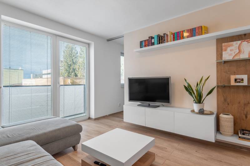 Prodazha 2-komnatnaya, 2-komnatnaya, Údernícka, Bratislava - Petržalka