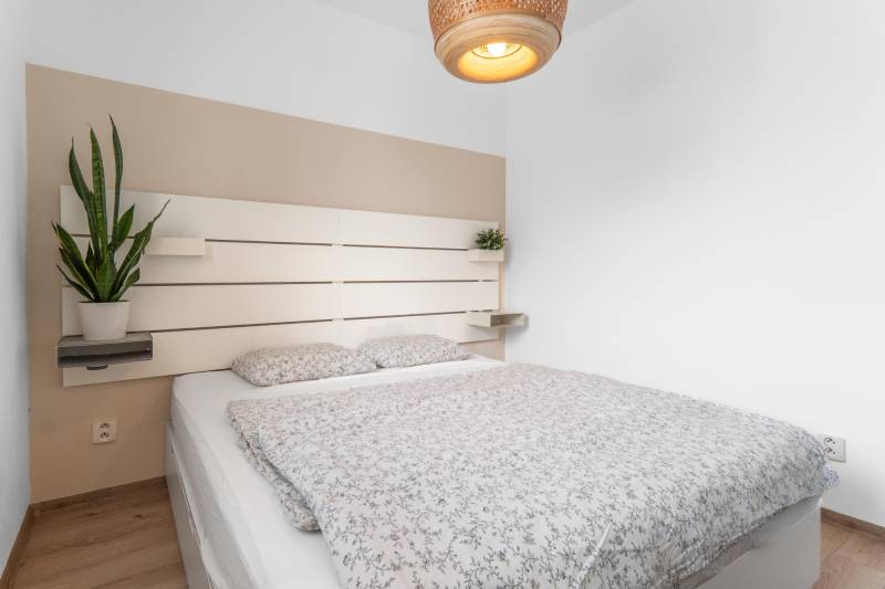 Prodazha 2-komnatnaya, 2-komnatnaya, Údernícka, Bratislava - Petržalka