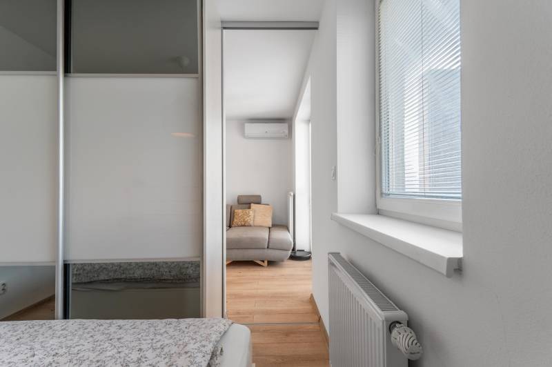 Prodazha 2-komnatnaya, 2-komnatnaya, Údernícka, Bratislava - Petržalka