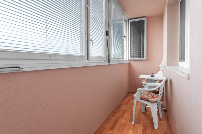 Prodazha 3-komnatnaya, 3-komnatnaya, Sídlisko M. Corvina, Dunajská Str