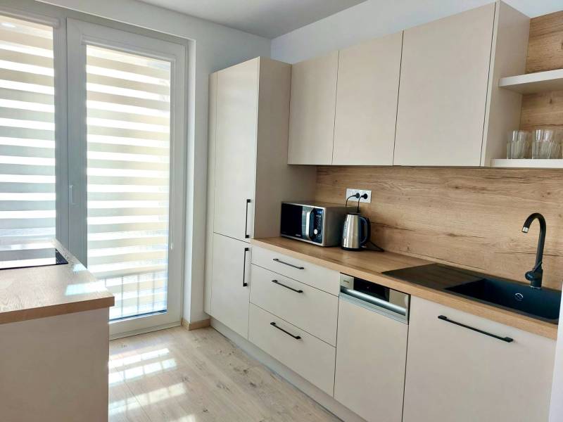 Arenda 2-komnatnaya, 2-komnatnaya, Mlynské nivy, Bratislava - Ružinov,