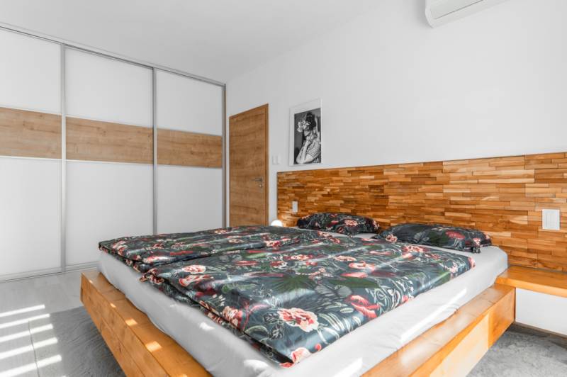 Prodazha 2-komnatnaya, 2-komnatnaya, Pri Hrubej lúke, Bratislava - Dúb