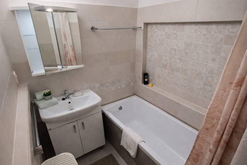 Arenda 2-komnatnaya, 2-komnatnaya, Segnerova, Bratislava - Karlova Ves