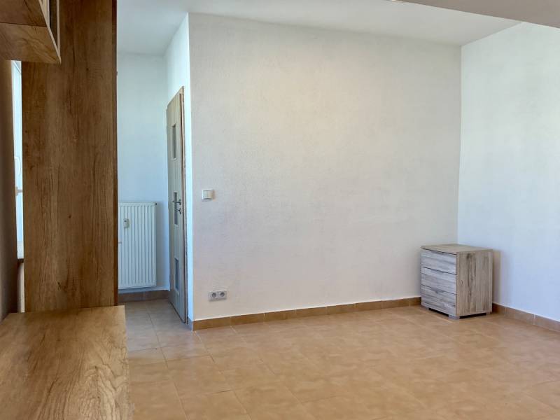 Prodazha 1-komnatnaya, 1-komnatnaya, Krížna, Bratislava - Staré Mesto,