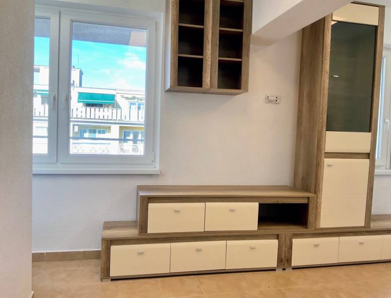 Prodazha 1-komnatnaya, 1-komnatnaya, Krížna, Bratislava - Staré Mesto,