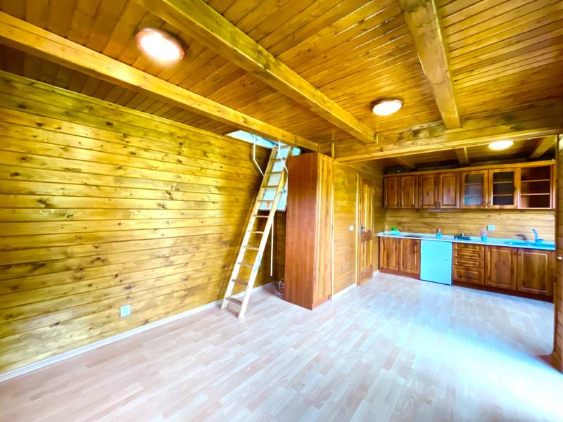 Prodazha CHastnye-doma, CHastnye-doma, Štefultov, Banská Štiavnica, Sl