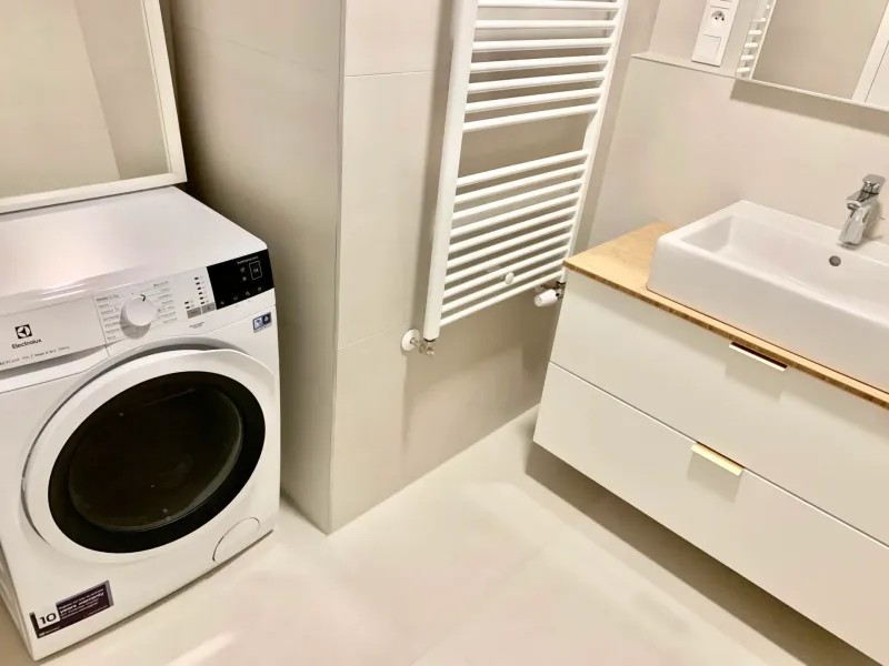 Arenda 2-komnatnaya, 2-komnatnaya, Továrenská, Bratislava - Staré Mest