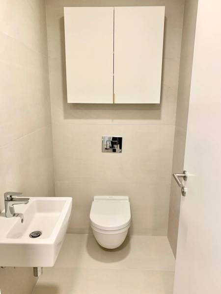 Arenda 2-komnatnaya, 2-komnatnaya, Továrenská, Bratislava - Staré Mest