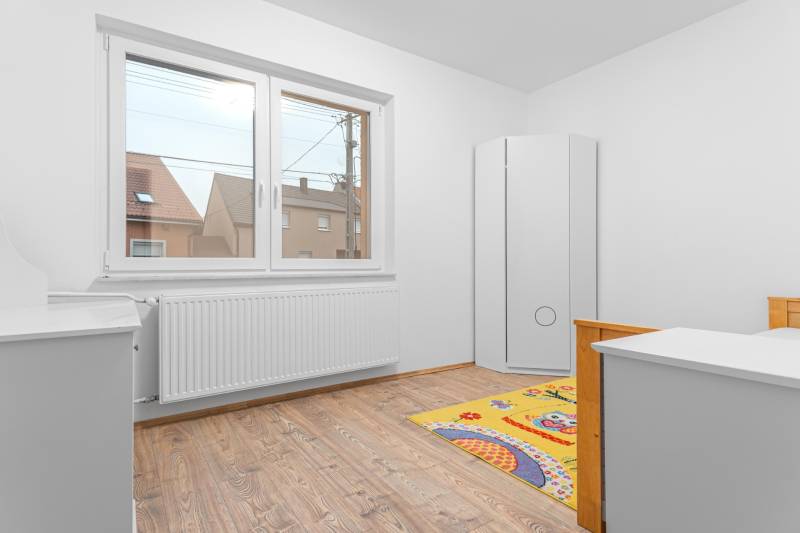 Prodazha CHastnye-doma, CHastnye-doma, Bratislava - Rusovce, Slovakia