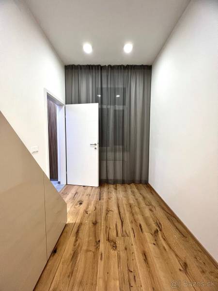 Prodazha 2-komnatnaya, 2-komnatnaya, Neilreichgasse, Wien 10., Favorit