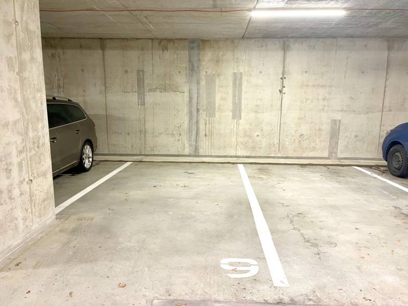 Prodazha 3-komnatnaya, 3-komnatnaya, Rudroffova, Bratislava - Rača, Sl