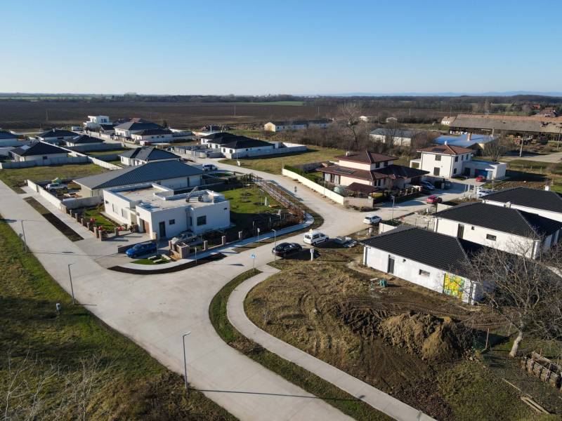 Prodazha CHastnye-doma, CHastnye-doma, Galanta, Slovakia