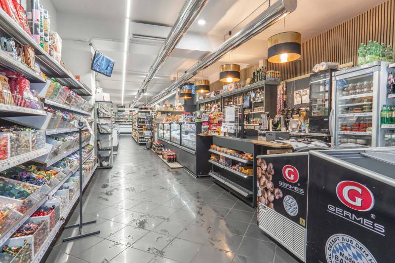 Prodazha Torgovye-pomeshchenija, Torgovye-pomeshchenija, Obchodná, Bra