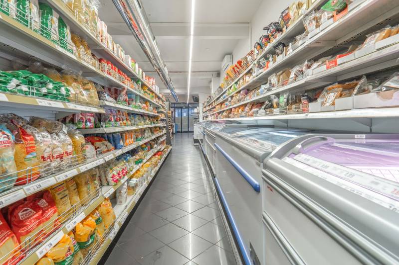 Prodazha Torgovye-pomeshchenija, Torgovye-pomeshchenija, Obchodná, Bra