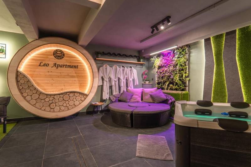 Prodazha 3-komnatnaya, 3-komnatnaya, Námestie 1.mája, Bratislava - Sta