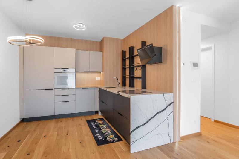 Prodazha 2-komnatnaya, 2-komnatnaya, Košická, Bratislava - Ružinov, Sl