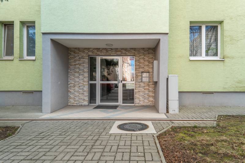 Уютная 1,5-комнатная квартира в Ружинове, Братислава