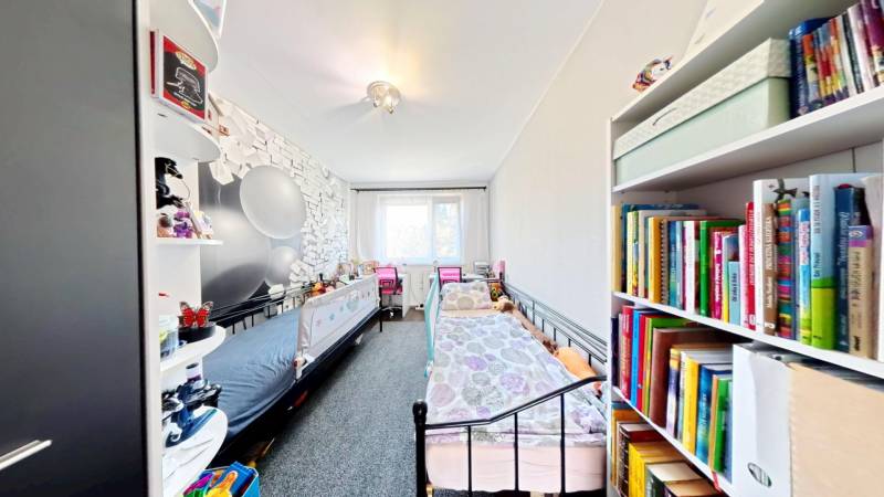 Prodazha 4-komnatnaya, 4-komnatnaya, Vyšehradská 23, Bratislava - Petr