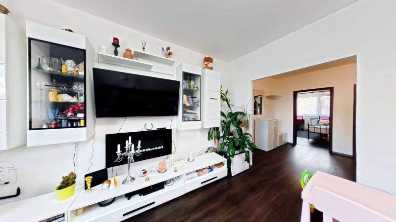 Prodazha 4-komnatnaya, 4-komnatnaya, Vyšehradská 23, Bratislava - Petr