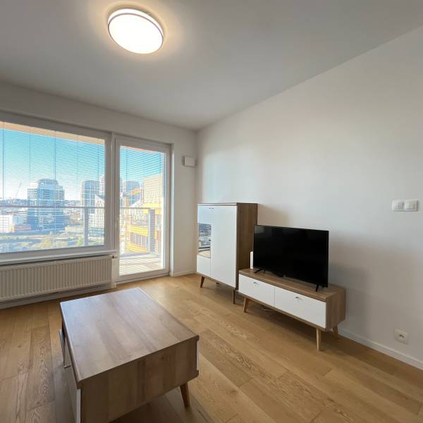 Arenda 2-komnatnaya, 2-komnatnaya, sukennicka, Bratislava - Ružinov, S