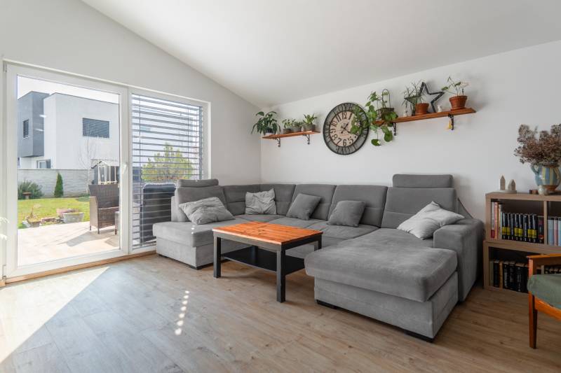 Prodazha CHastnye-doma, CHastnye-doma, Dlhá, Pezinok, Slovakia