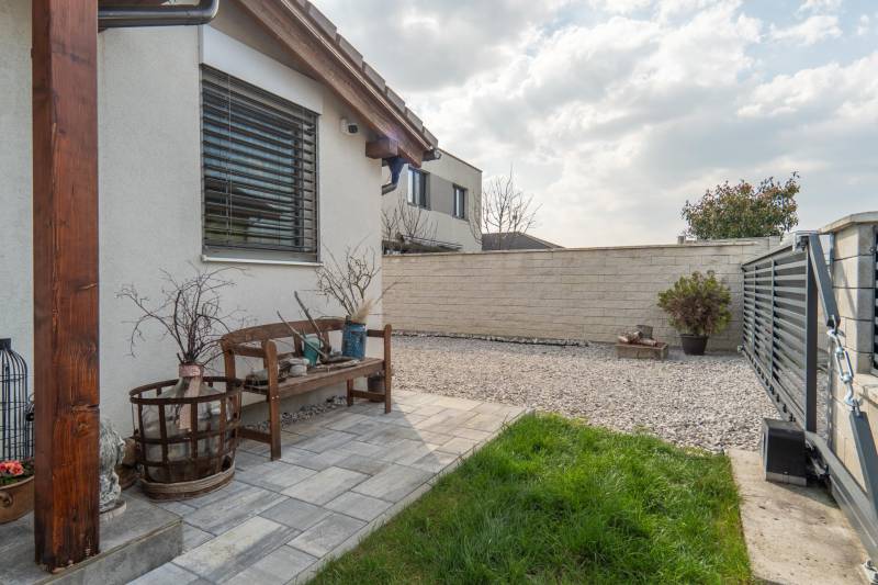 Prodazha CHastnye-doma, CHastnye-doma, Dlhá, Pezinok, Slovakia