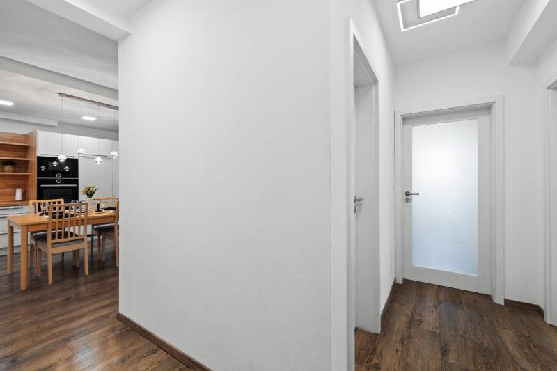 Prodazha 3-komnatnaya, 3-komnatnaya, Ružová, Senec, Slovakia